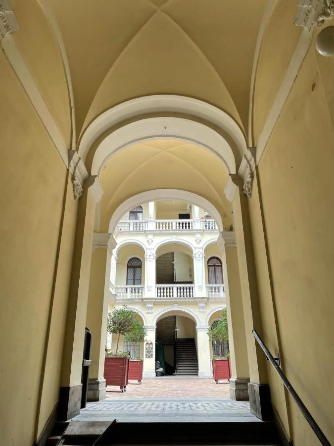 Cosy Gallery Flat In Akacfa St. บูดาเปสต์ ภายนอก รูปภาพ